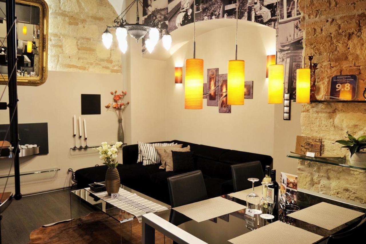 Serene City Centre Apartment Budapest Esterno foto